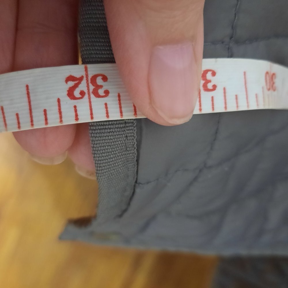 DKNY size small quilted Womens spring jacket. - Picture 8 of 8